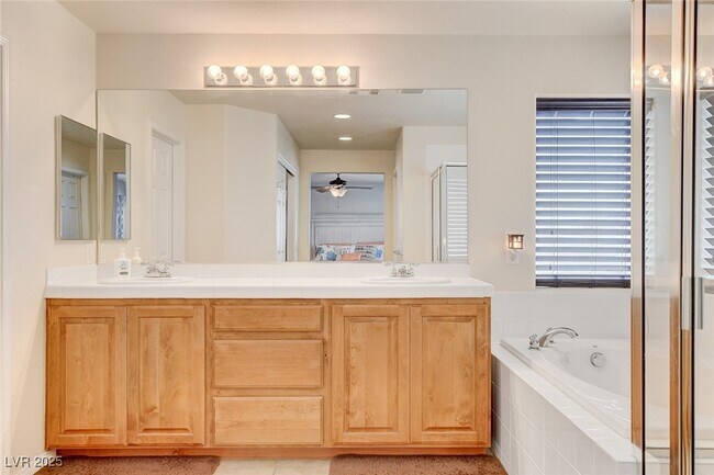 Building Photo - 10787 Villa Carlotta Ct