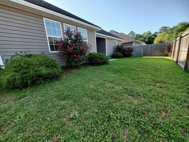 Building Photo - 4212 Bright Creek Rd