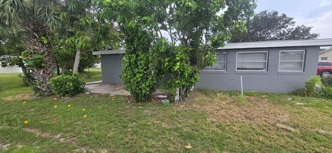 Building Photo - 2813 Starlite Ln