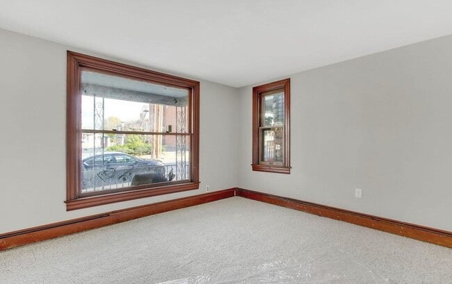 Building Photo - Bright 1 Bedroom Apartment in Dallastown!