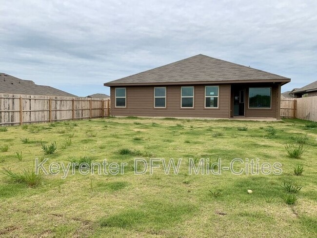 Building Photo - 9001 High Stirrup Ln
