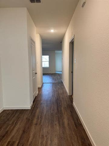 Building Photo - 2417 Silver Leaf Ln