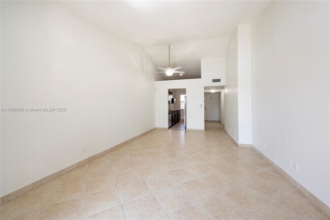 Building Photo - 9876 Nob Hill Ct