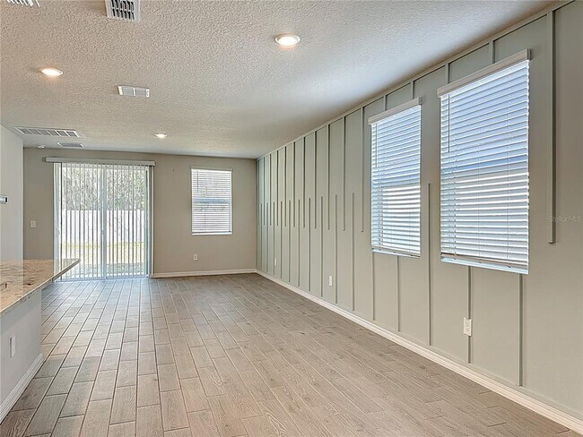 Building Photo - 7329 Boggy Crk Pl