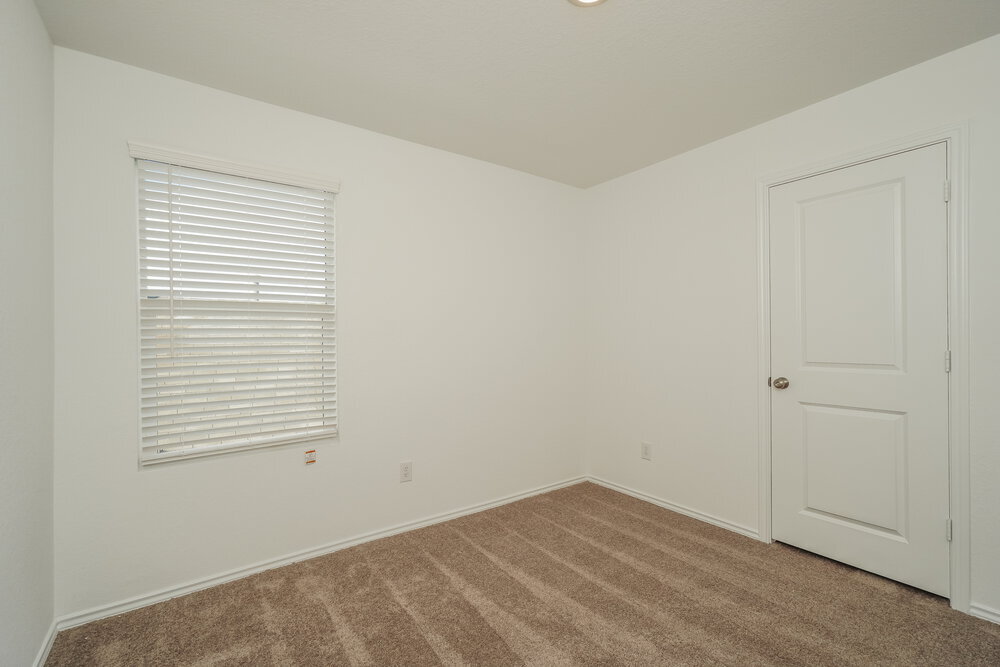 Building Photo - 9920 Flax Ml Dr