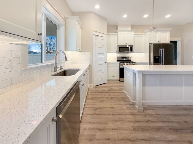 Building Photo - Brand-New 4-Bedroom Home in Nampa’s Pheasant Meadows | Near Gateway Center, Treasure Valley Marke...