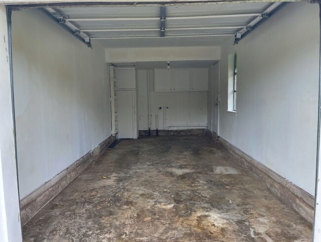 Building Photo - Cozy & Convenient Living in NE OKC with this 2-bedroom Home!