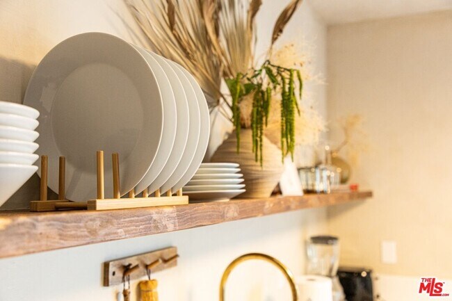 Building Photo - 71658 Cactus Dr