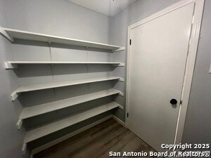 Building Photo - 8230 Cantura Mills