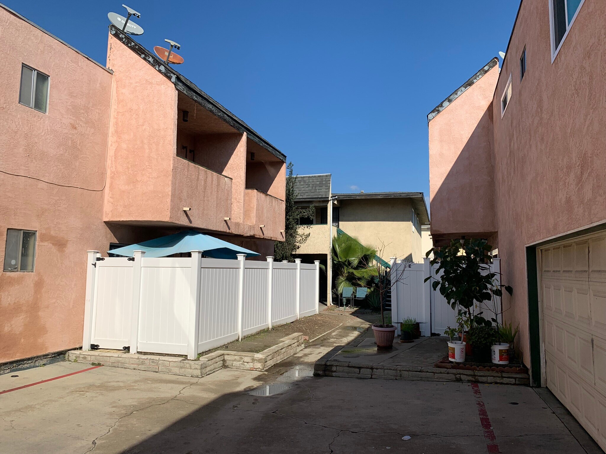 Building Photo - 11827 Ferris Rd