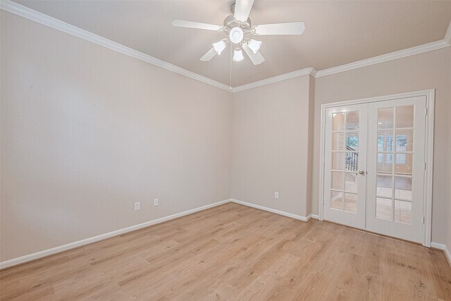 Building Photo - 23 Red Adler Pl