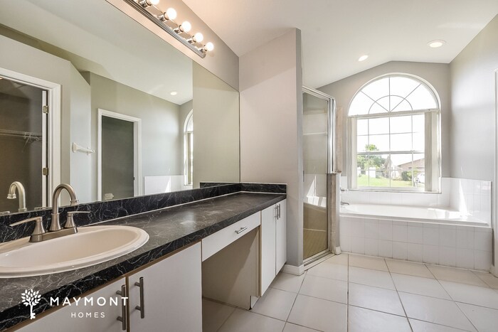 Building Photo - 1034 Blue Horizon Dr