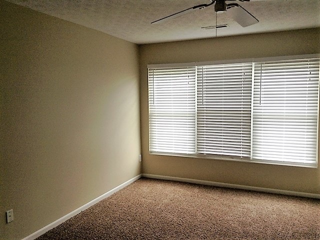 Building Photo - 1068 Valley Wood Dr