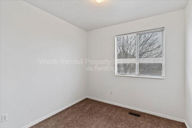 Building Photo - 4966 S 5100 W St