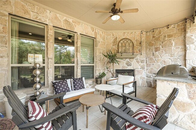 Building Photo - 4204 Stiles Ln