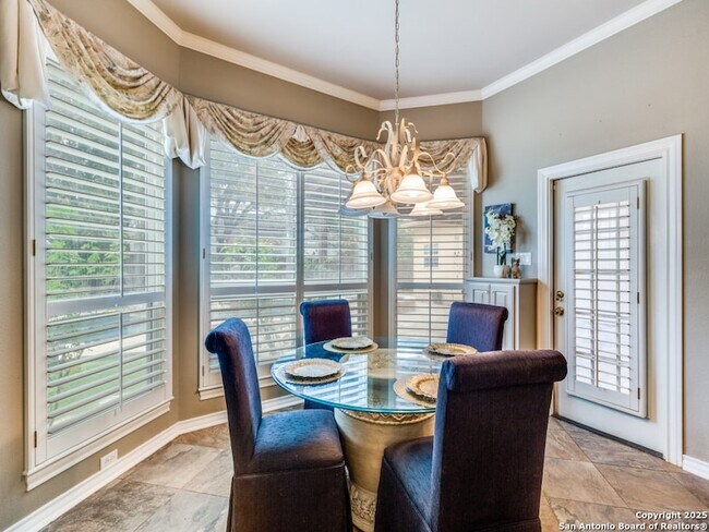 Building Photo - 19114 Autumn Garden