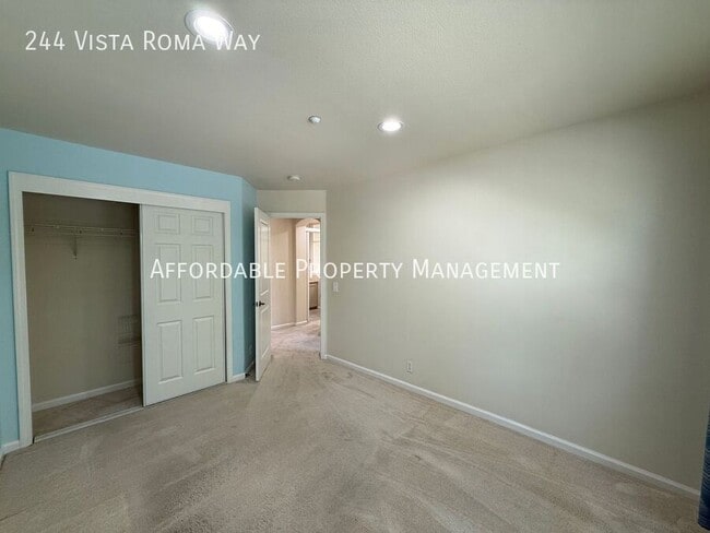 Building Photo - 244 Vista Roma Way