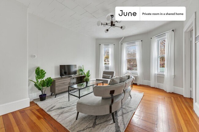 Building Photo - Room in Shared 3 bed/1 bath home in Somerville