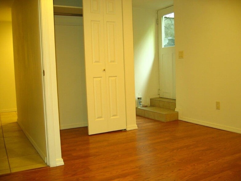 Basement Bedroom - 2575 6th Ave W