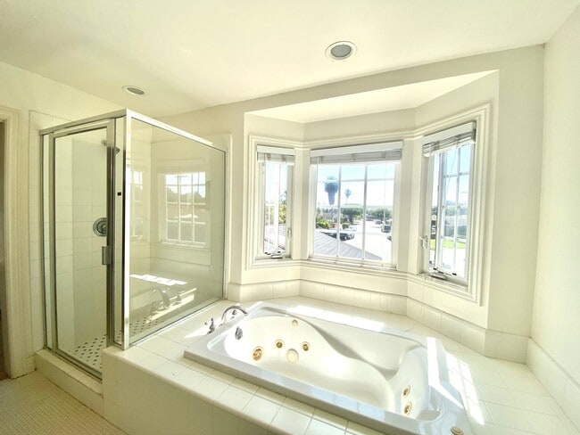 Building Photo - 242 - Kahiau Trust