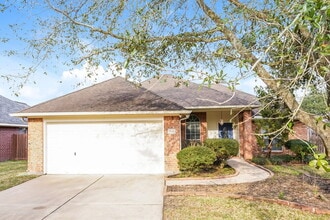 Building Photo - 814 Courtside Dr W