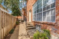 Building Photo - 5907 Hillcrest Ave