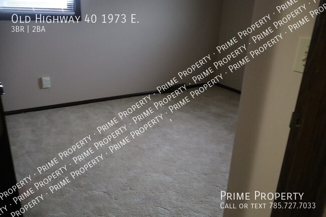 Building Photo - Old Highway 40 1973 E.-