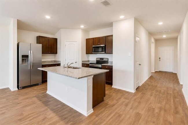 Building Photo - 821 Indigo Wy
