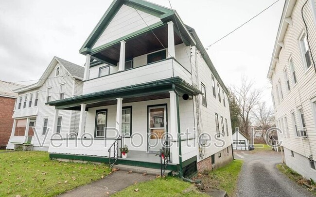 Primary Photo - 149 Saratoga Ave
