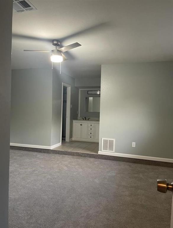 Building Photo - 415 Skywood Dr