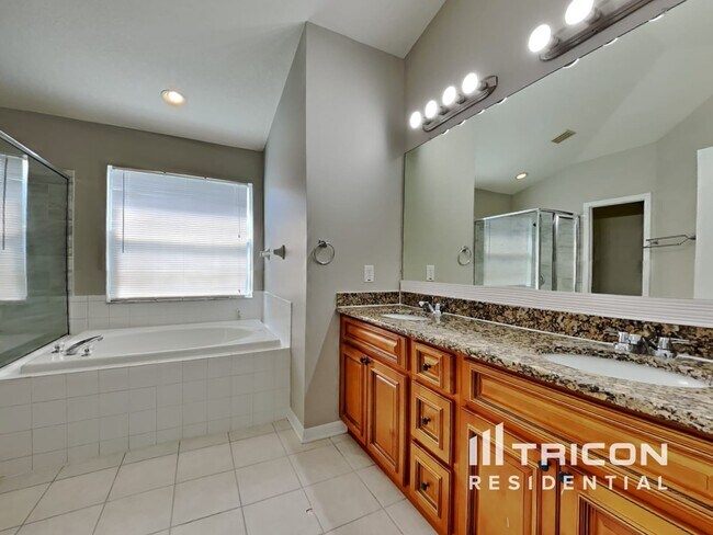 Building Photo - 3606 Heron Island Dr