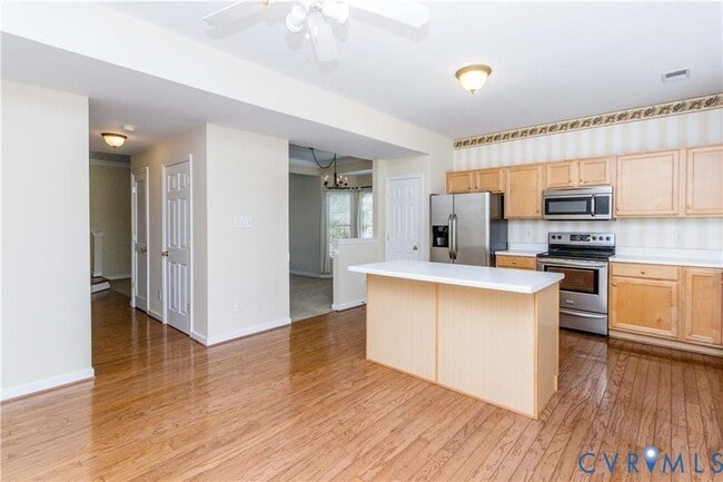 Building Photo - 5501 Millstream Ln