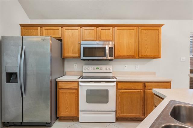 Building Photo - 4412 Ridgeway Dr