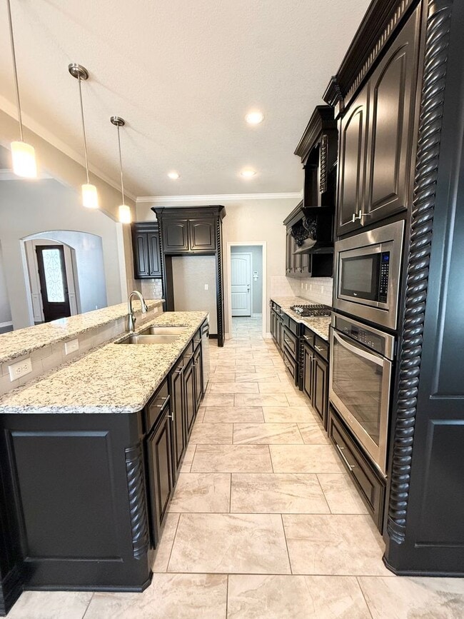 Building Photo - 7332 Kingsport Ln