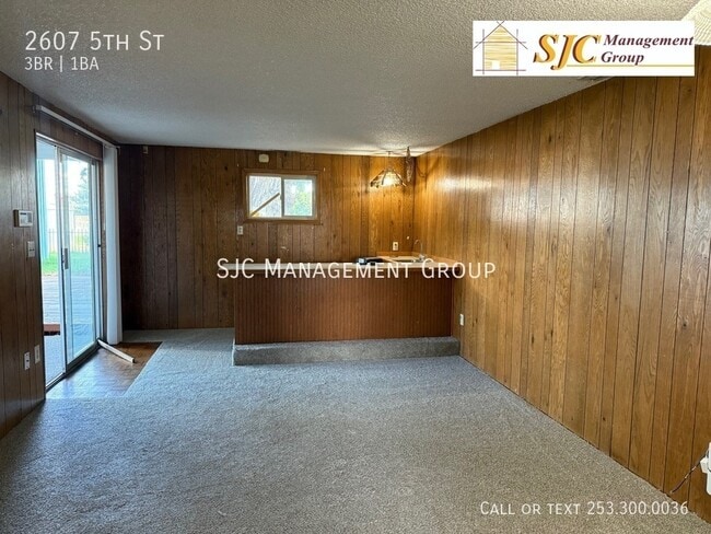 Building Photo - 2607 5th St