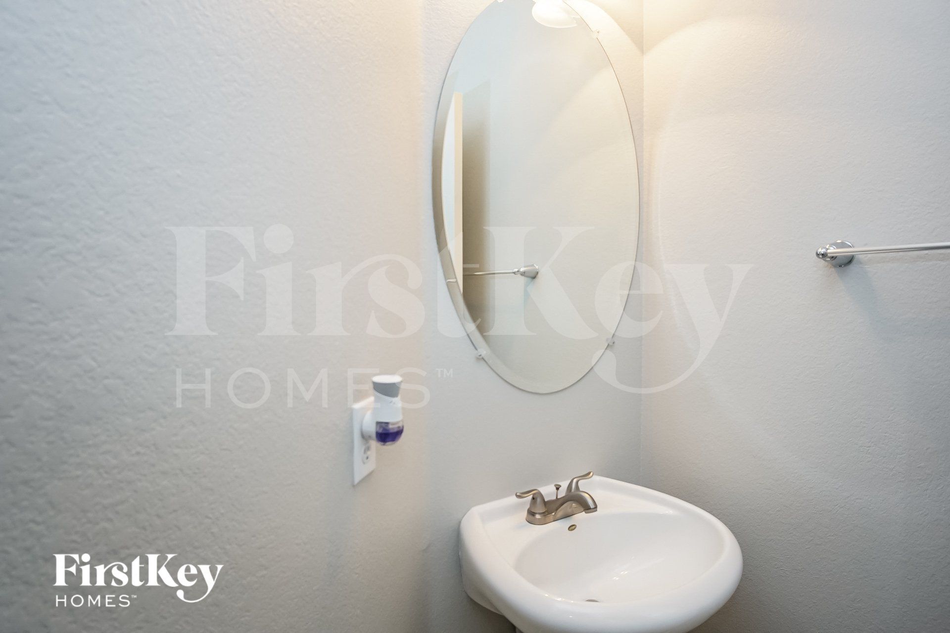 Building Photo - 168 Rolling Cove Ave