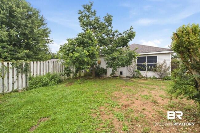 Building Photo - 7689 Audubon Dr