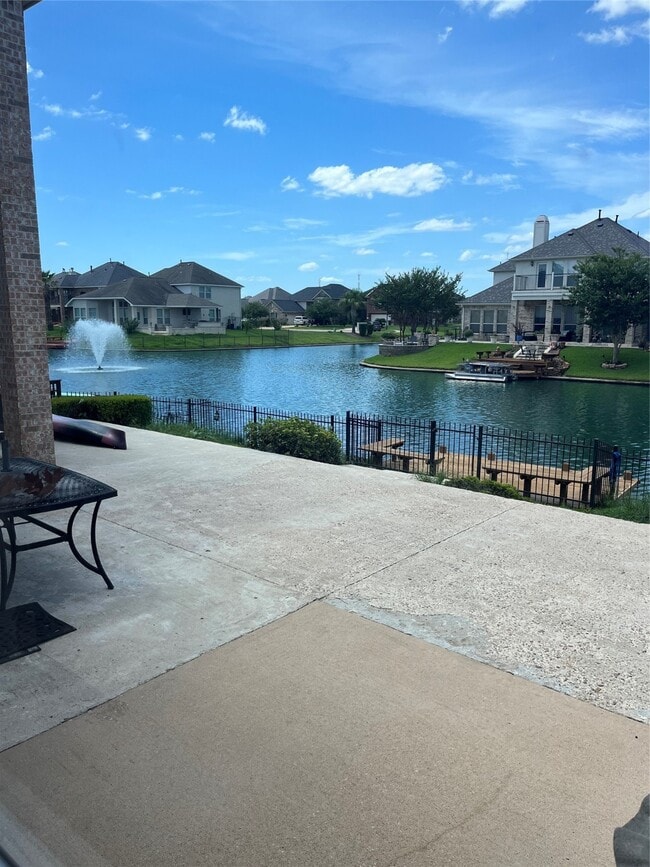 Building Photo - 17926 Harbour Bridge Point Dr