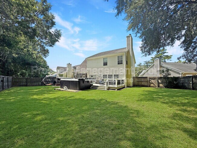 Building Photo - 578 Carters Grove Rd