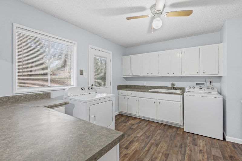 Building Photo - 0 Rebecca Rd