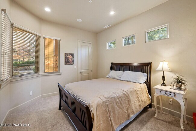 Building Photo - 1690 Gentle Way