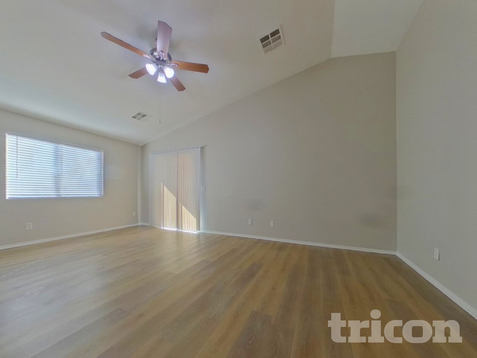 Building Photo - 23943 W Hadley St