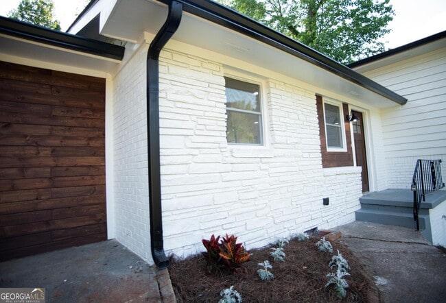 Building Photo - 3561 Misty Valley Rd