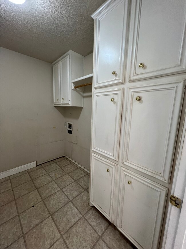 Building Photo - 7501 Red Springs Ave