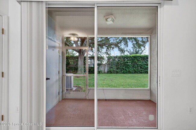 Building Photo - 1391 Hampton Park Ln