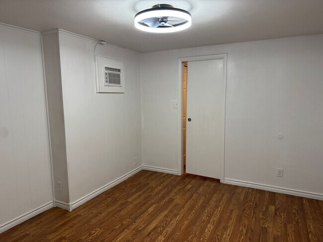 Building Photo - 2708 20th St