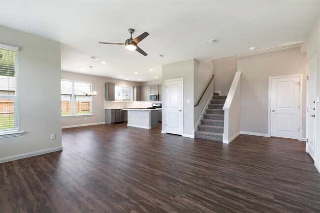 Building Photo - 209 San Gabriel River Rd