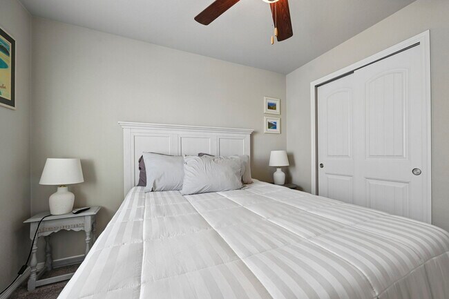 Building Photo - 6437 Vedder Dr