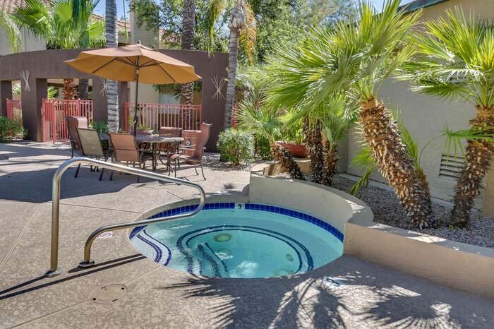 Building Photo - 11375 E Sahuaro Dr