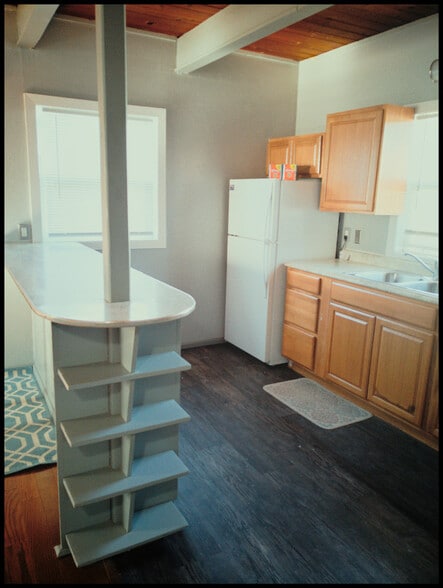 Builtin Cabinet - 1504 12th Ave S